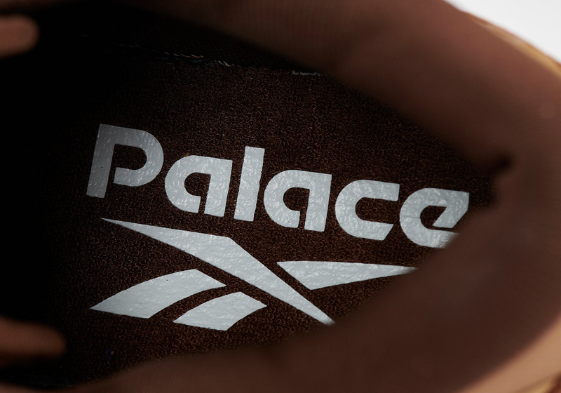 PALACE REEBOK CLUB C MID II REVENGE SOFT CAMEL / BRUSH BROWN / REEBOK LE 5 8