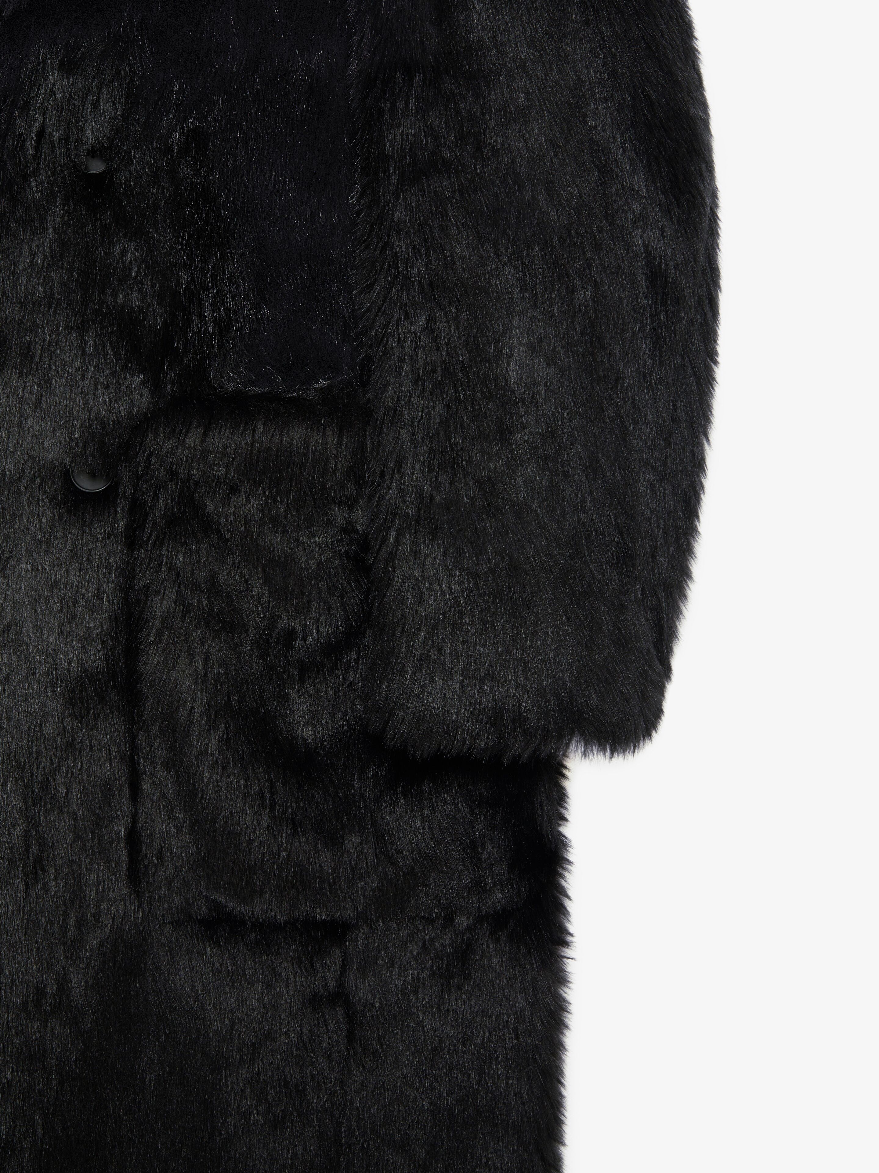 DOUBLE BREASTED COAT IN FAUX FUR - 6