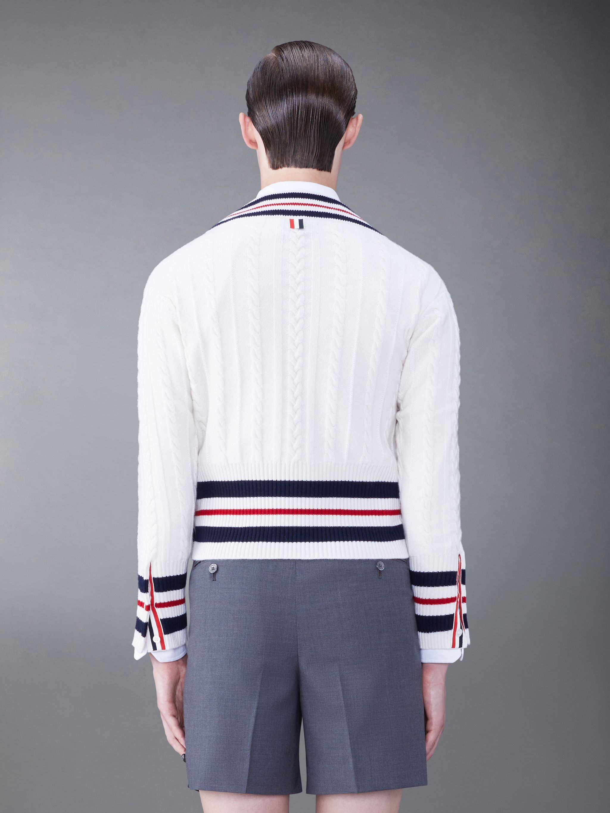 Cashmere Cable Classic V-Neck Pullover - 2