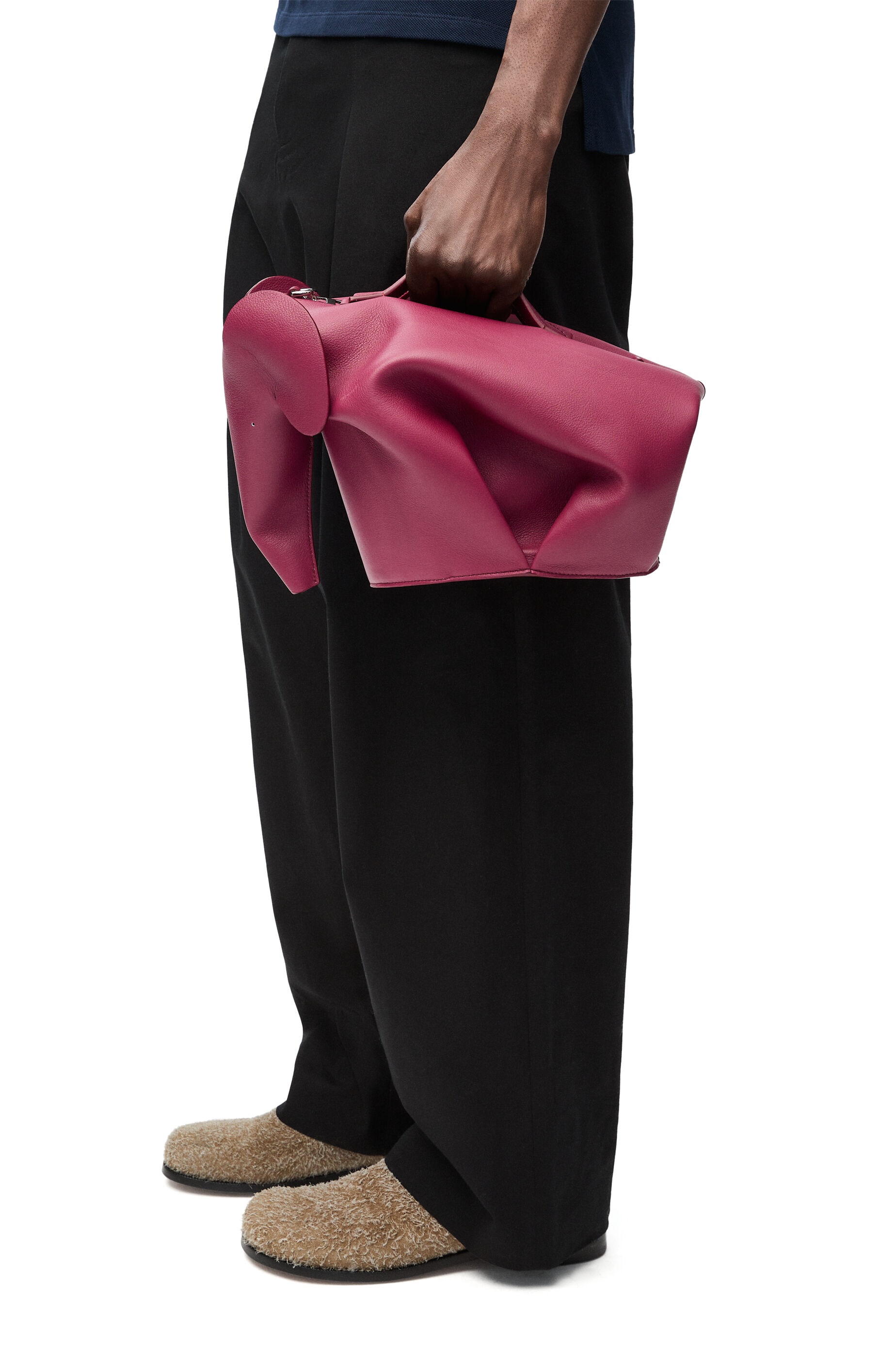 Large Elephant bag in classic calfskin - 2