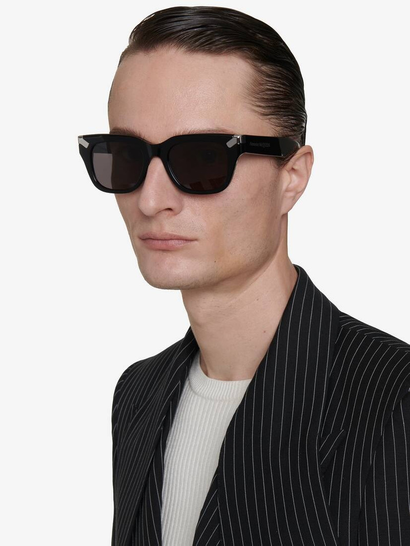 Alexander McQueen Men's Punk Rivet Square Sunglasses in Black/smoke outlook