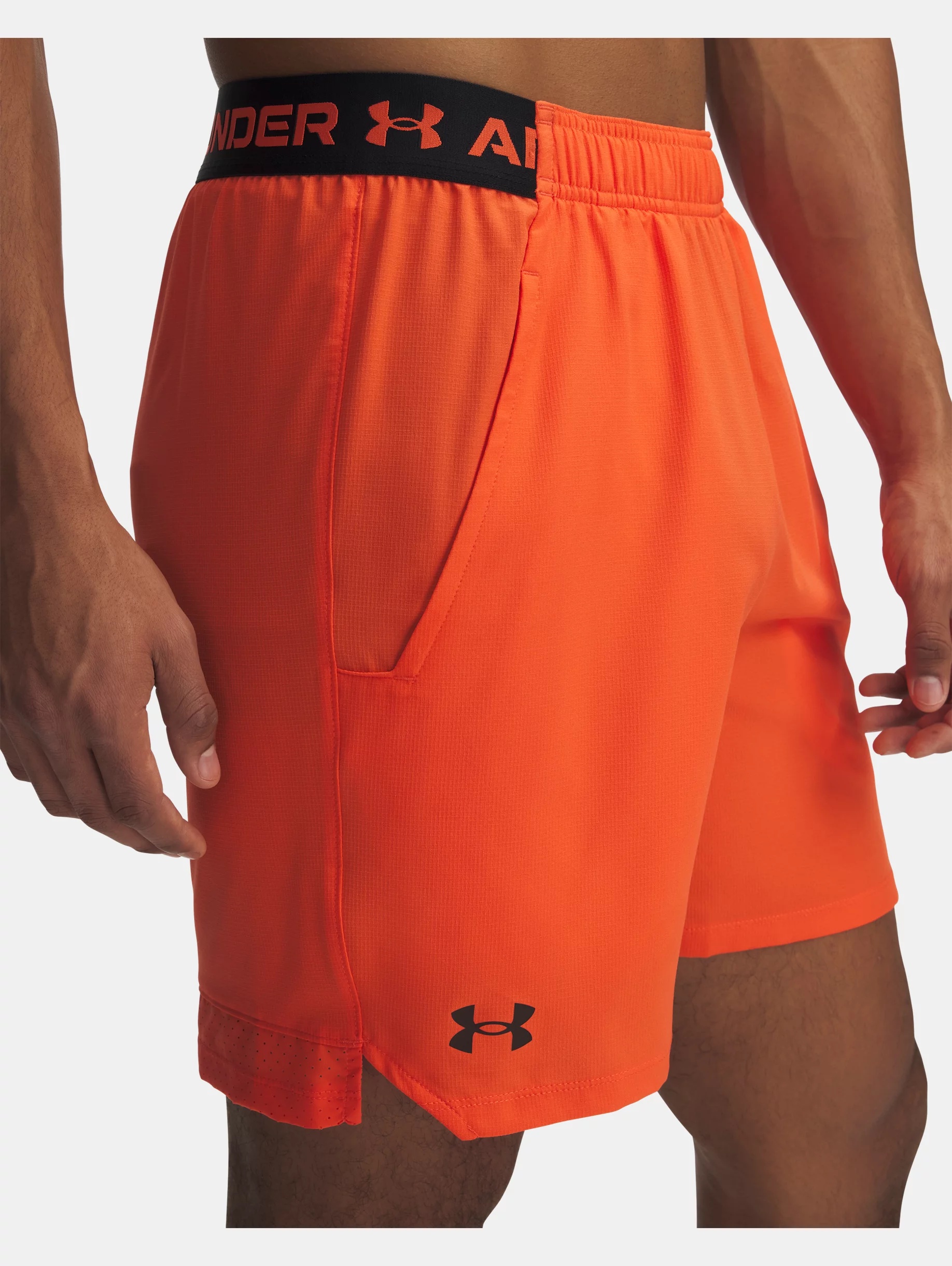 Men's UA Vanish Woven 6" Shorts - 4