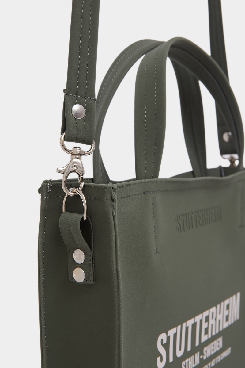 Djursholm Matte Bag Dark Green 5