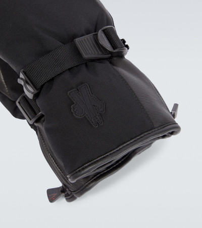 Moncler Grenoble Leather and technical ski mittens outlook
