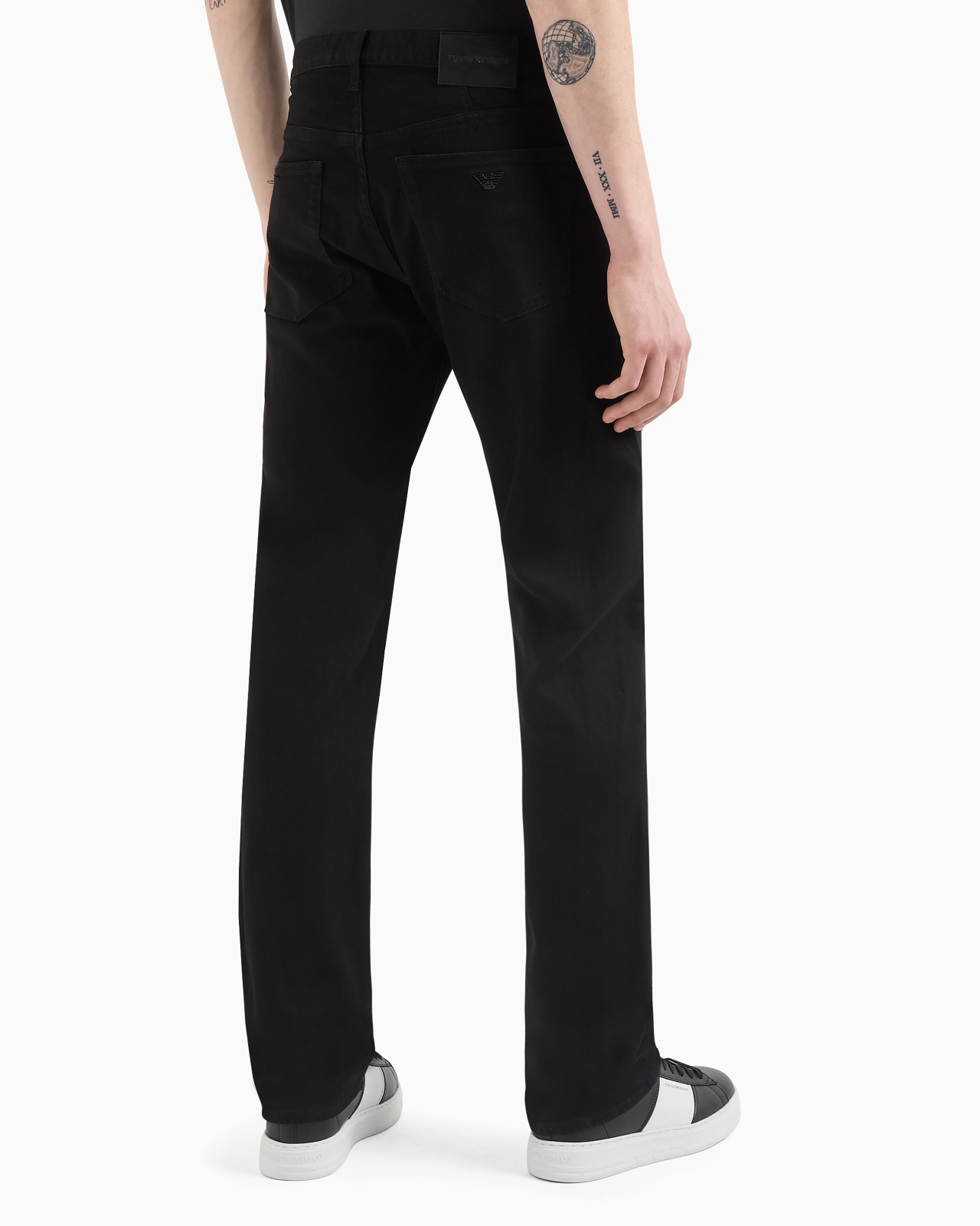 J21 Regular-fit, washed twill 10.5 oz comfort-denim jeans - 3