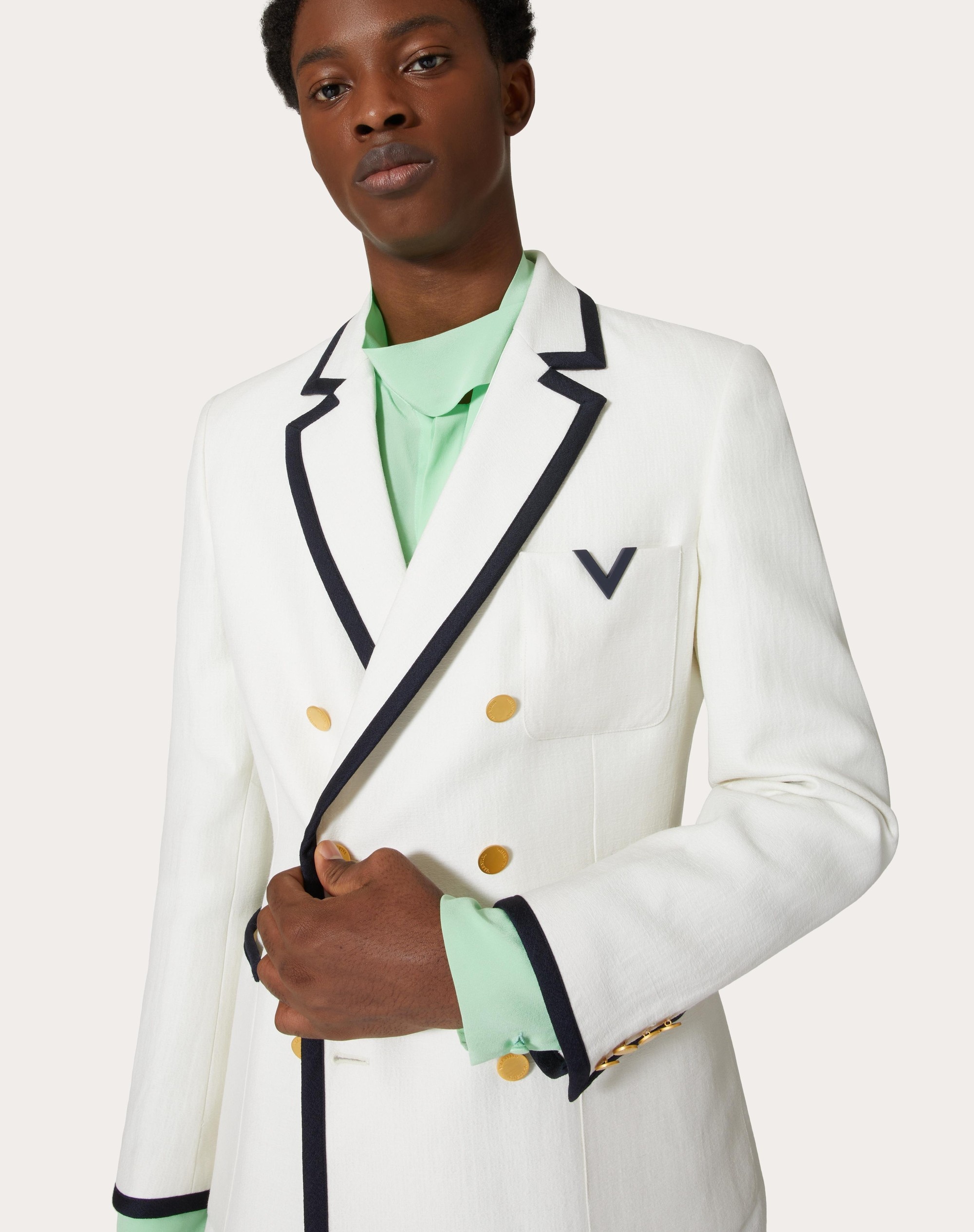 DOUBLE-BREASTED WOOL AND SILK JACKET WITH RUBBERIZED V DETAIL - 5