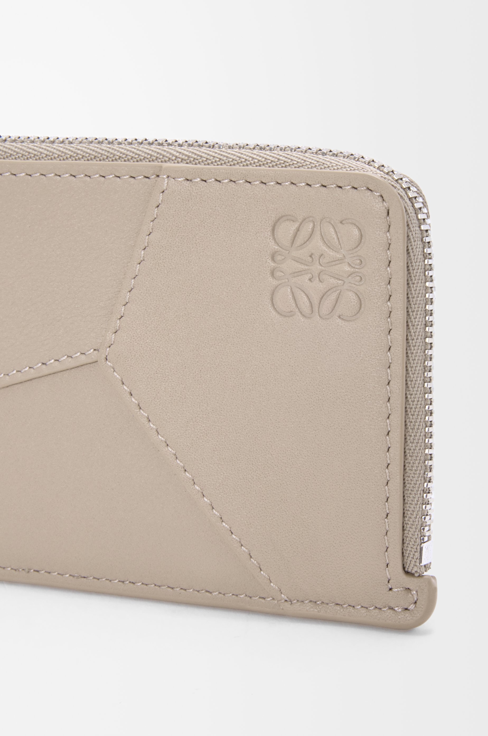 Puzzle long coin cardholder in classic calfskin - 4