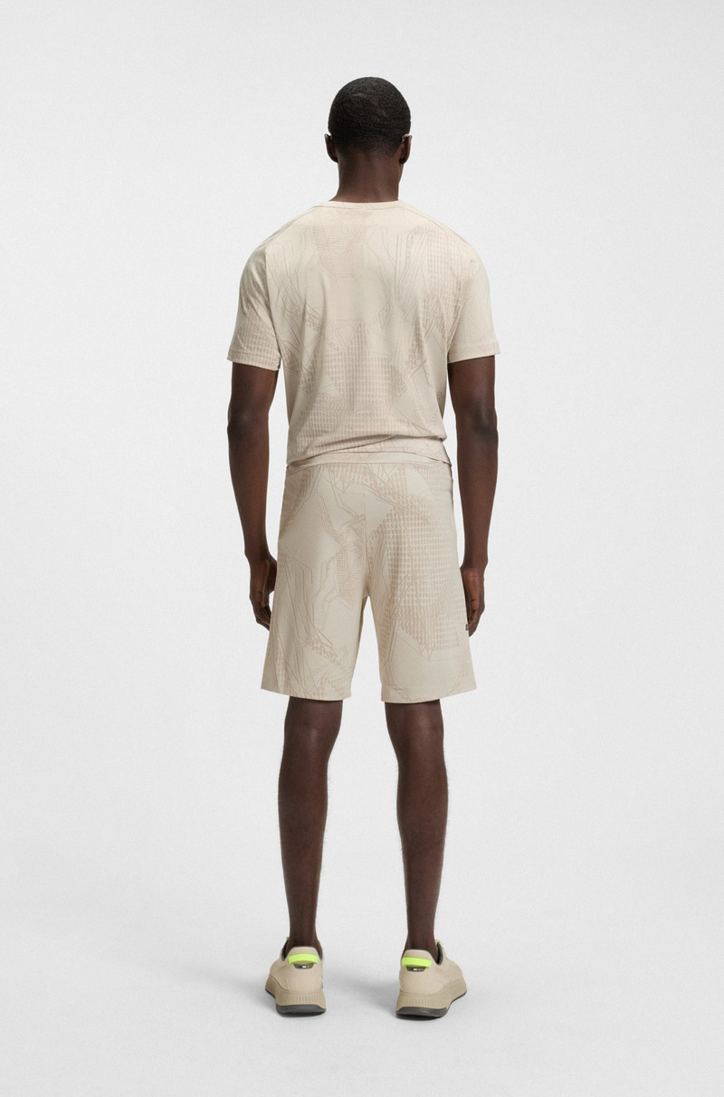 ACTIVE PATTERNED SHORTS IN FOUR-WAY STRETCH FABRIC 5