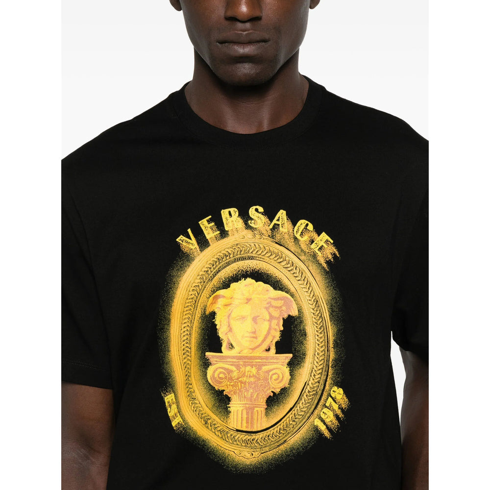 Versace Black T-Shirts & Vests - T-Shirts Men - 2