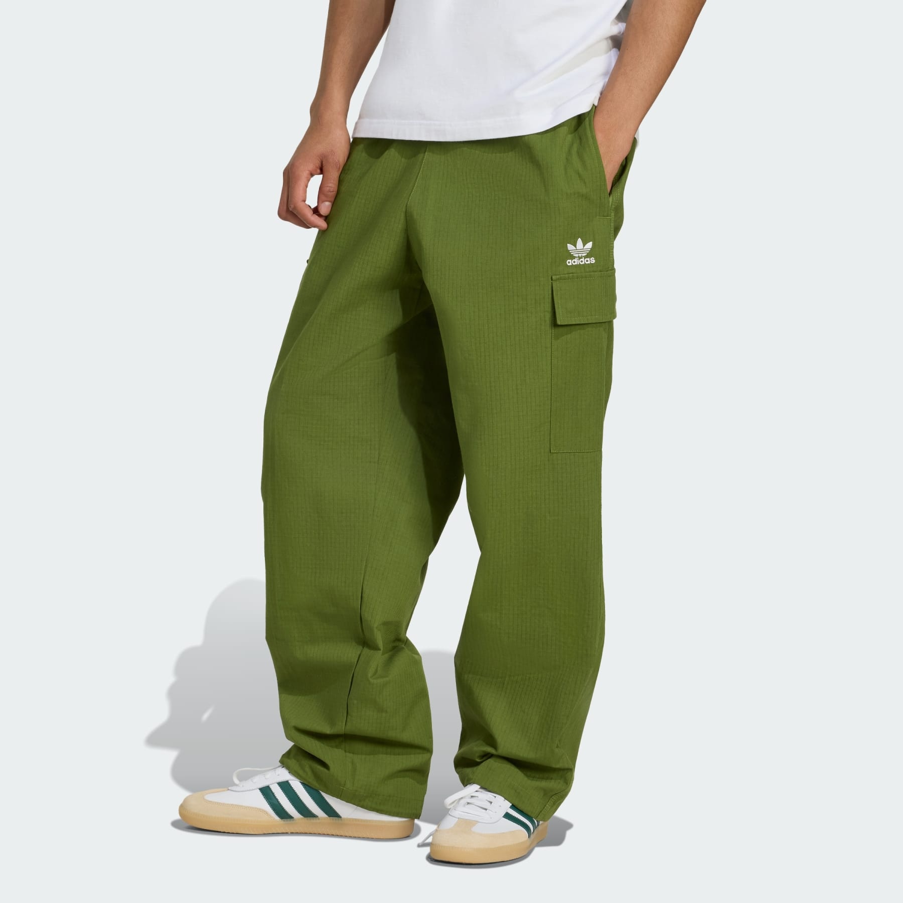 Trefoil Essentials Woven - 2