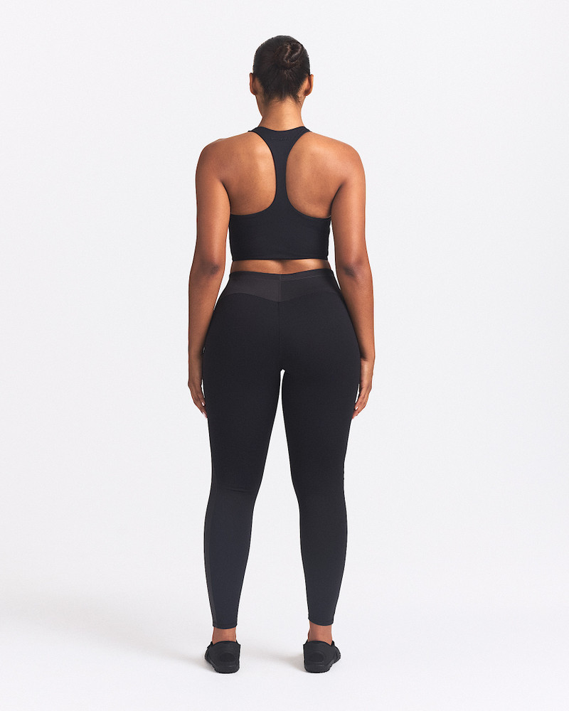 NikeSKIMS Matte Shine Mix Women's 26" Leggings 6