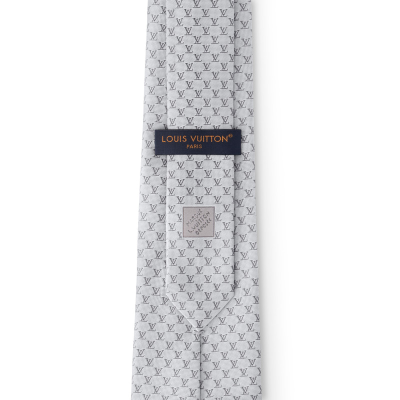 LV Fishnet Tie 3