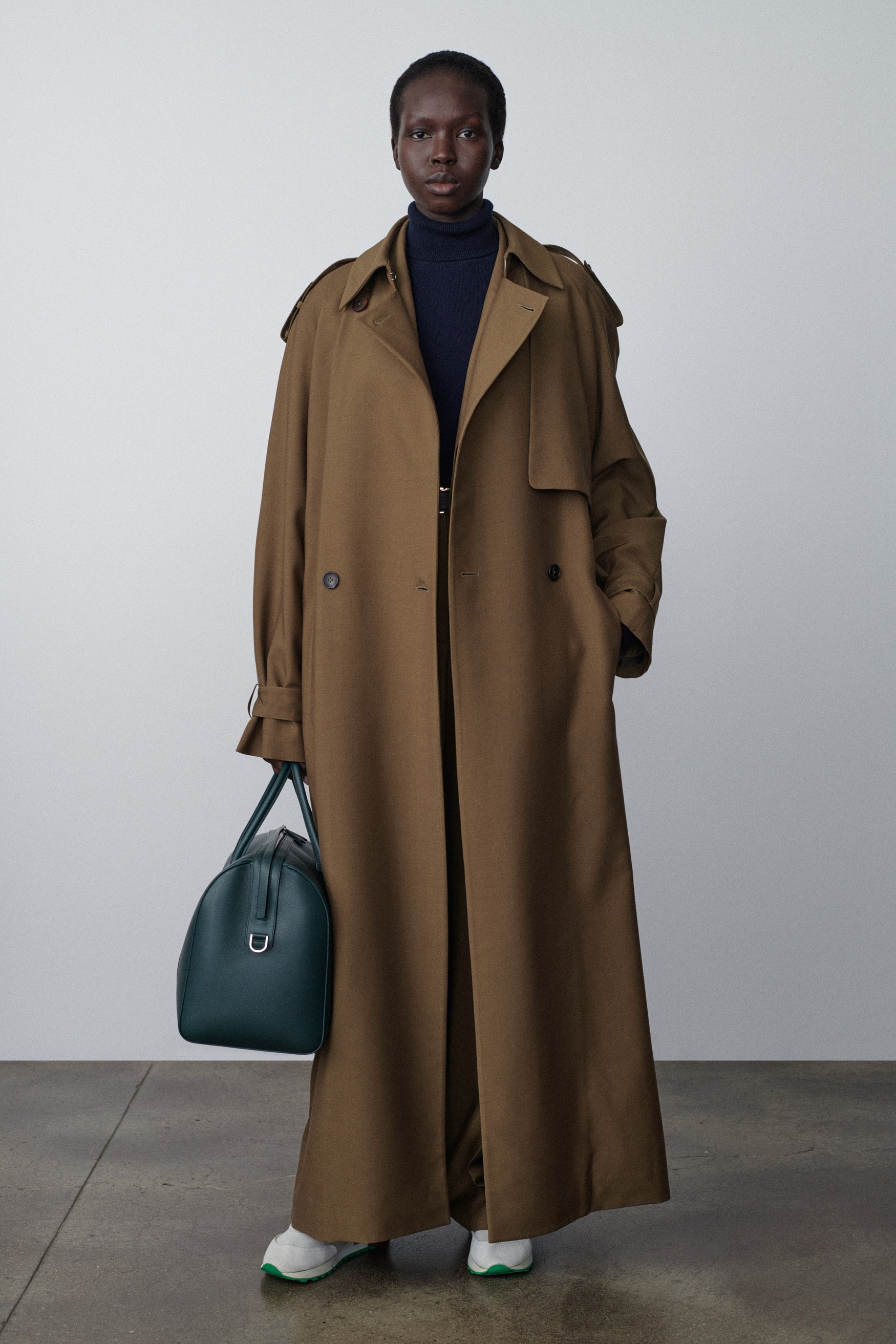 Yeli Coat in Virgin Wool and Mohair - 5