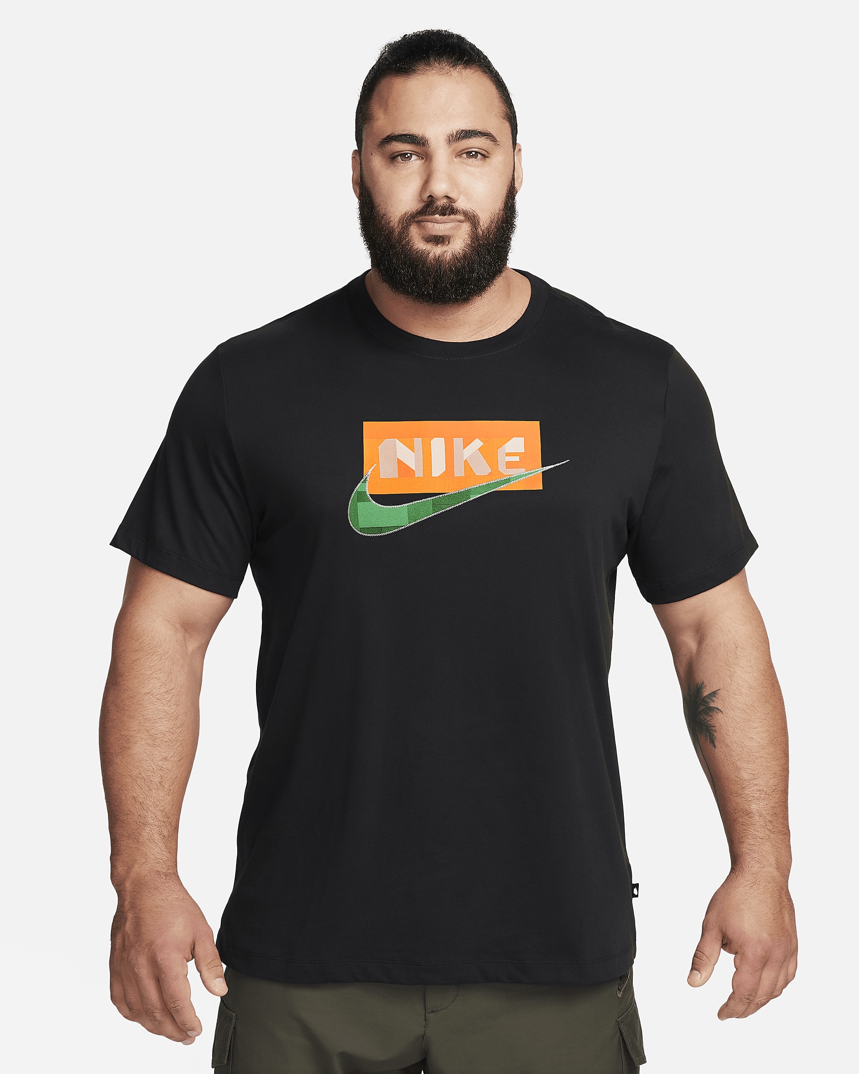 Nike Sportswear Men's T-Shirt - 6