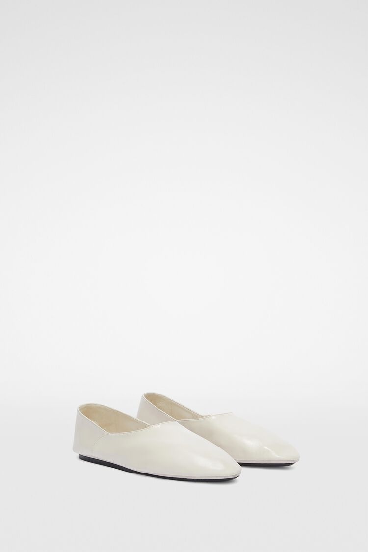 Slippers - 3
