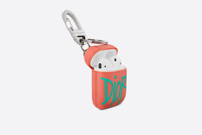 Dior AirPods Case outlook