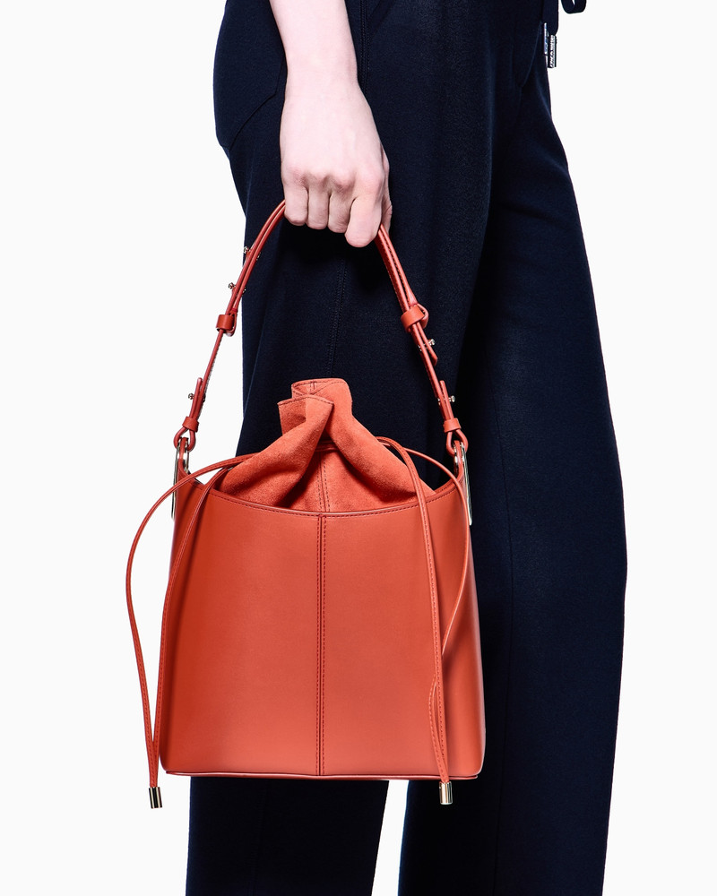 SMOOTH CALFSKIN BUCKET BAG 6