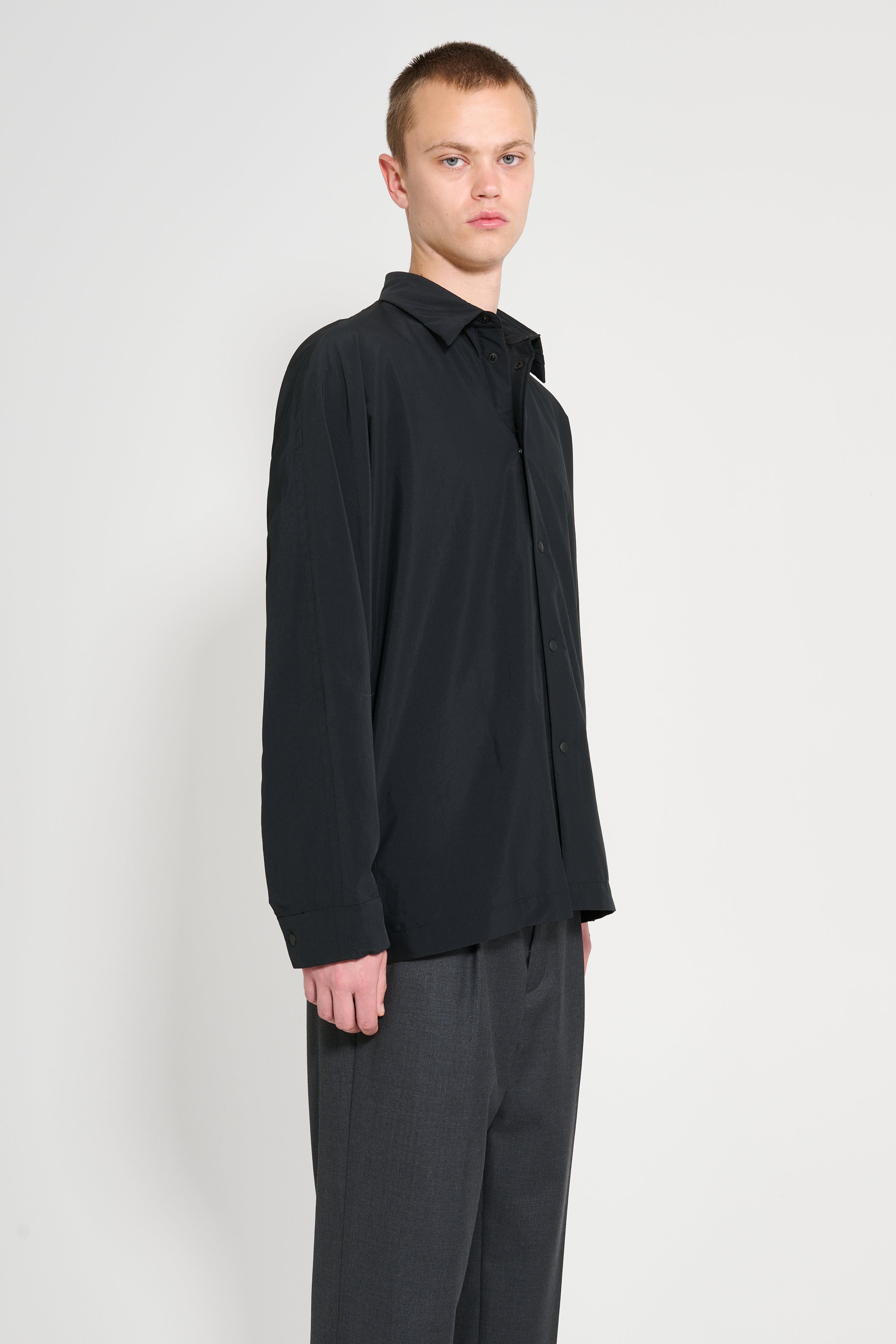 HOMME PLISSÉ ISSEY MIYAKE VERSO SHIRT BLACK - 3