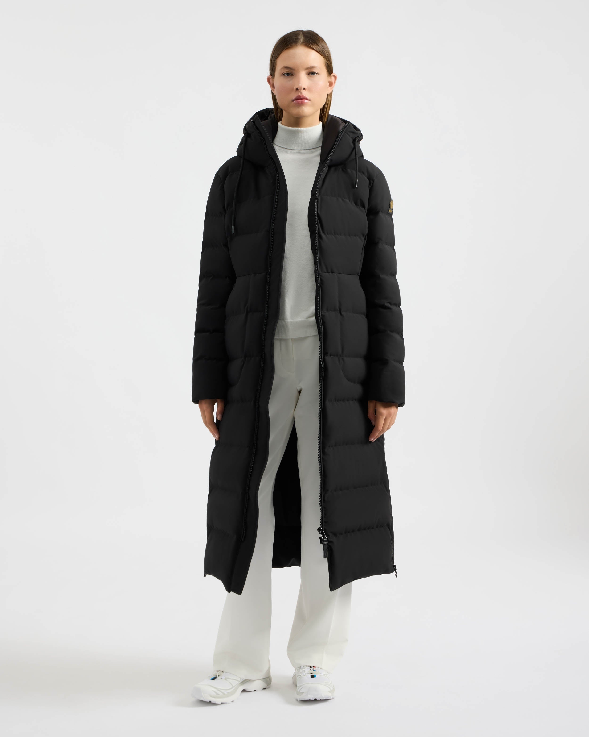 Cambridge - Jet Black - 3