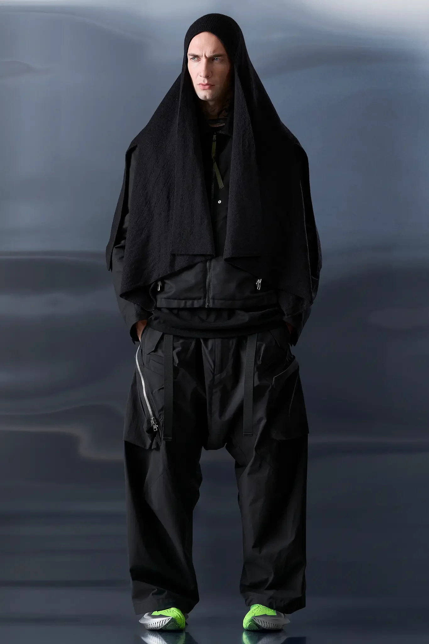 CA1-AK Baby Llama Hood Scarf Black - 1