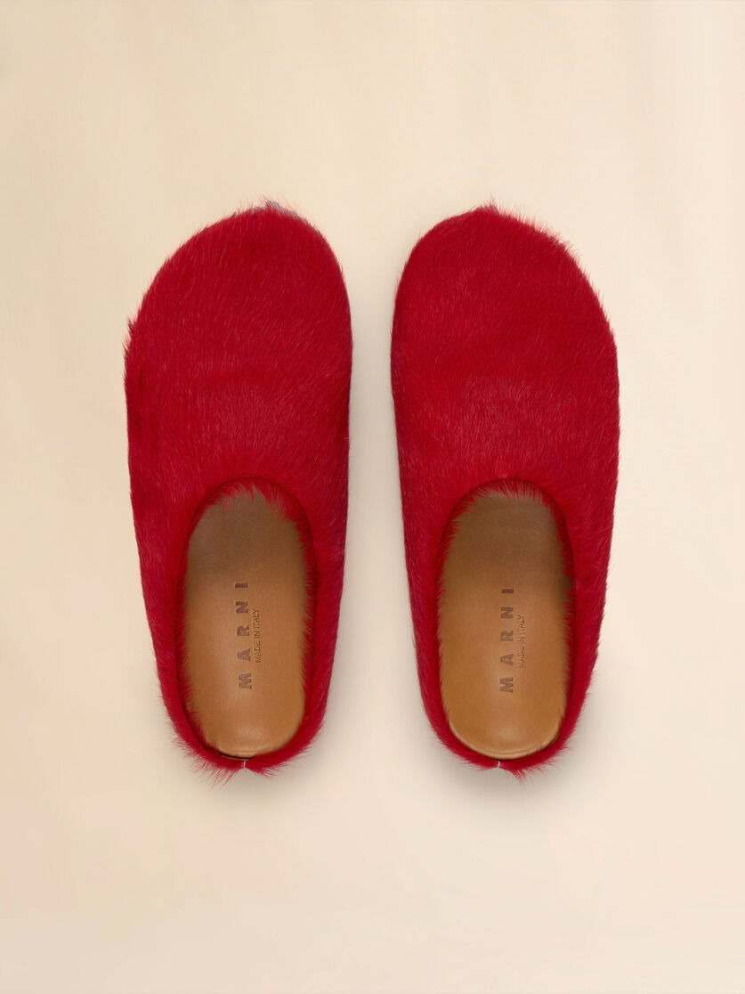 RED LONG-HAIR CALFSKIN FUSSBETT SABOT - 4