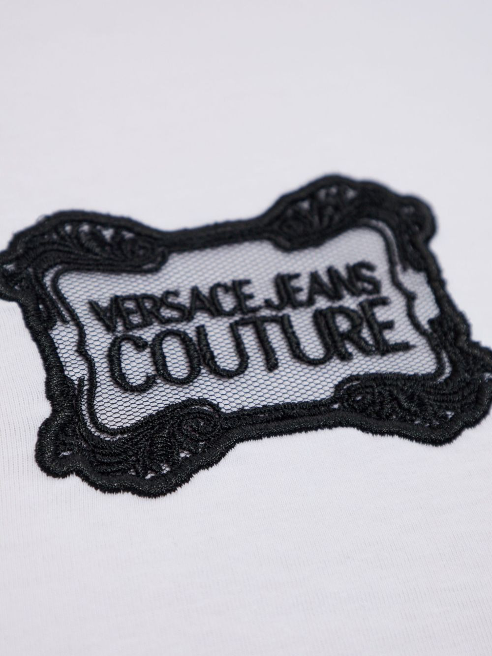 embroidered logo top - 5