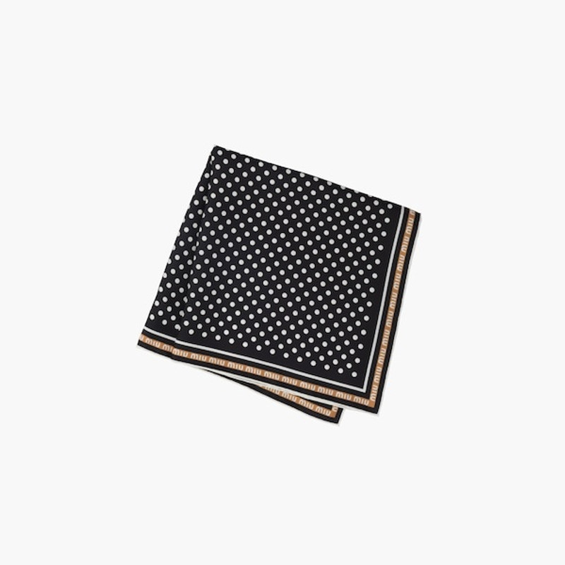 Printed twill scarf 3