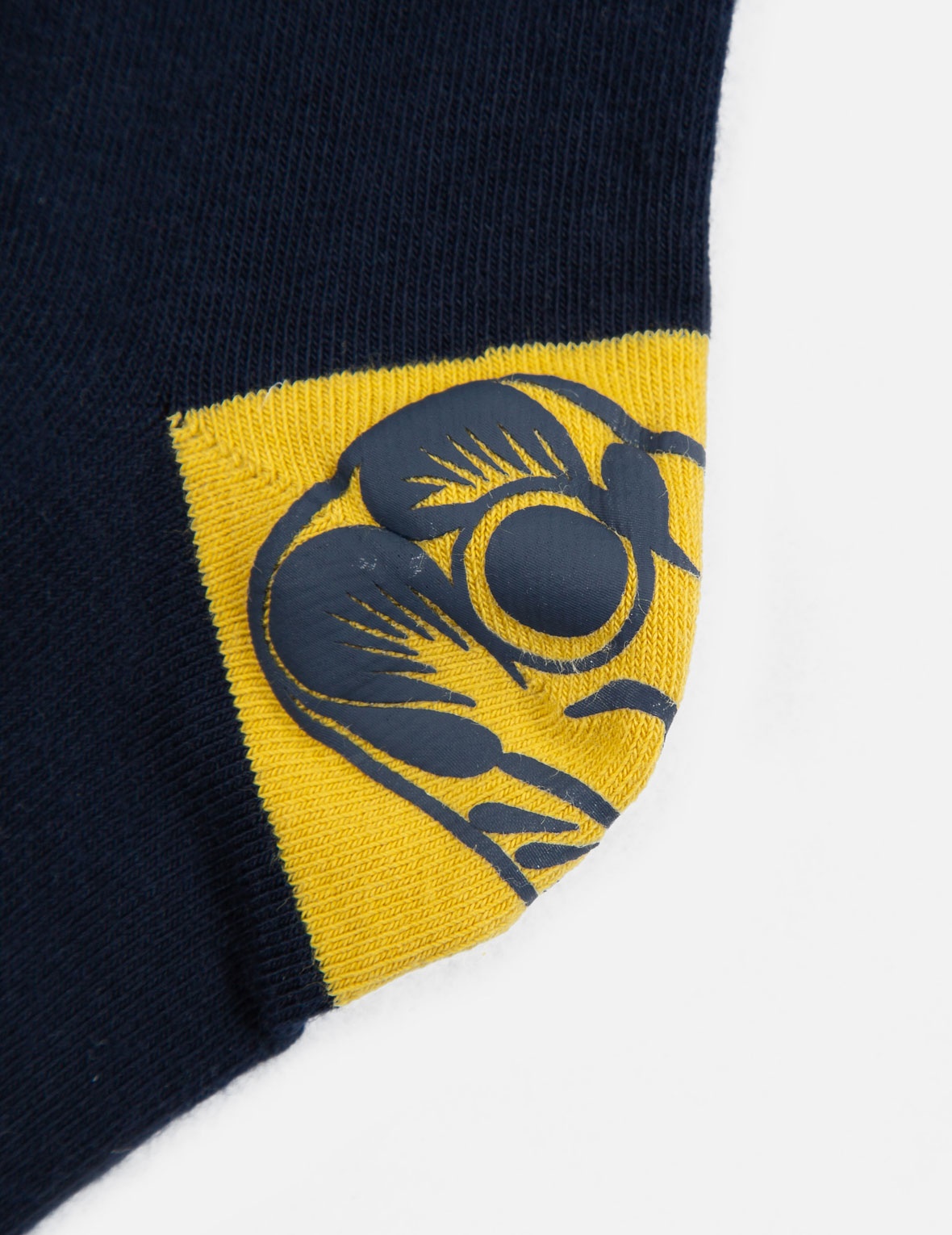 SEAGULL AND DARUMA SPORTS SOCKS - 3