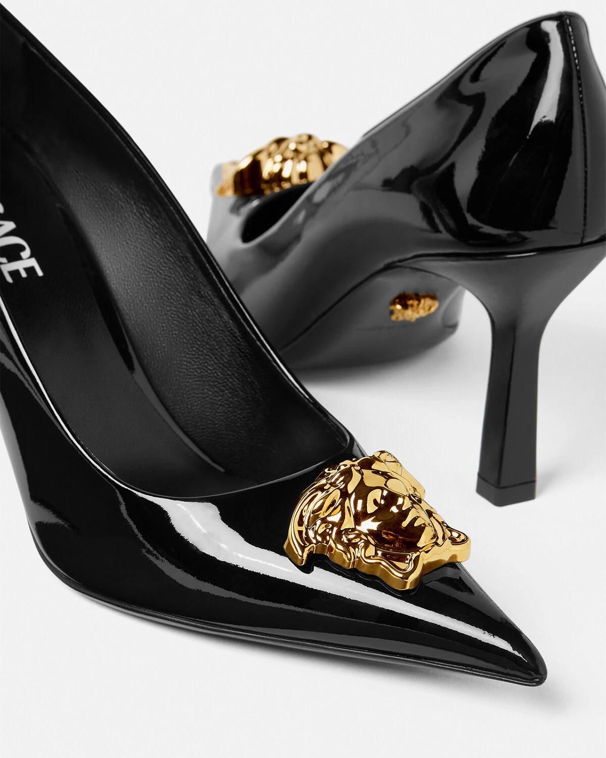 La Medusa Patent Mid Leather Pumps - 4