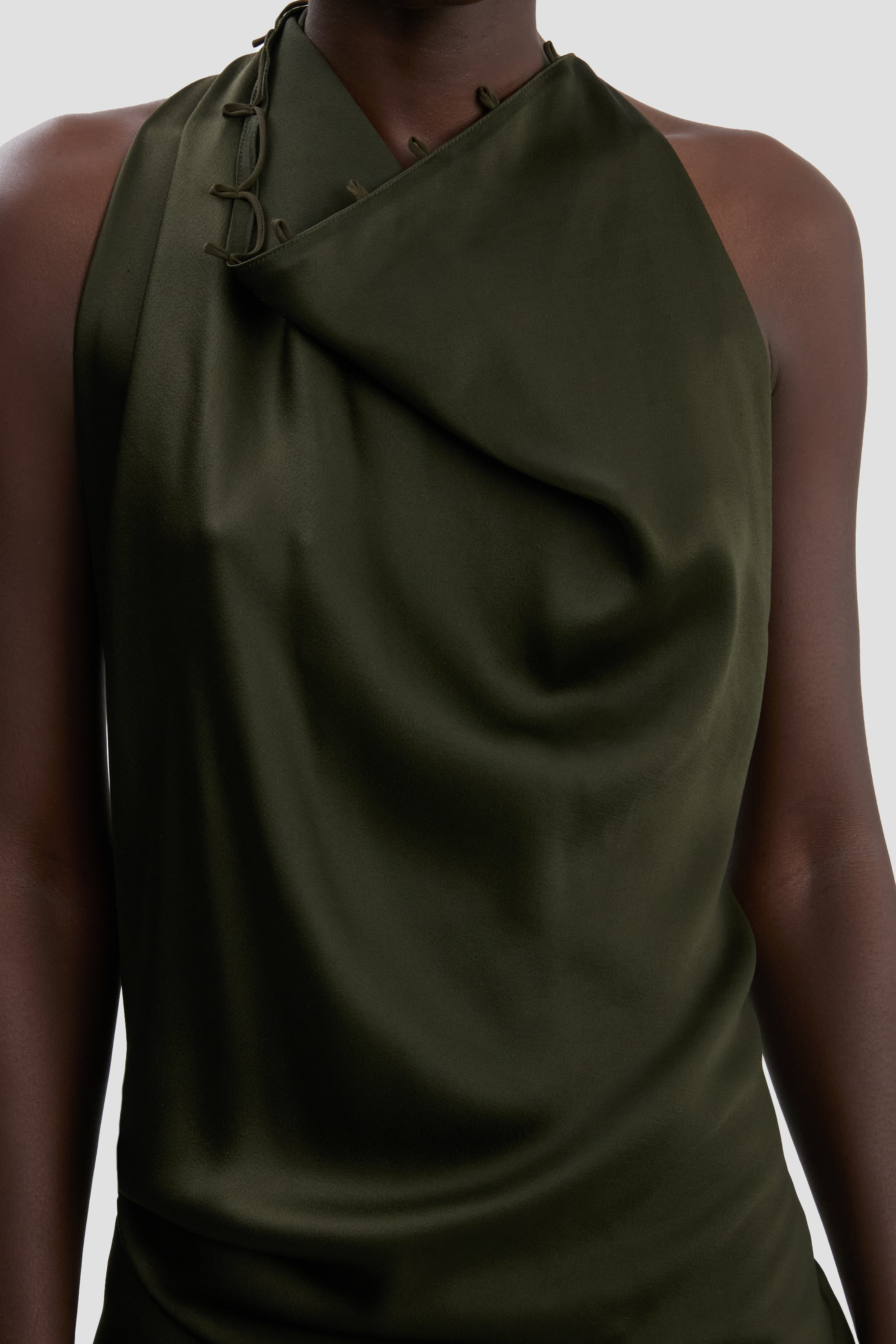 Rouleaux Detail Sleeveless Gown In Dark Olive - 4