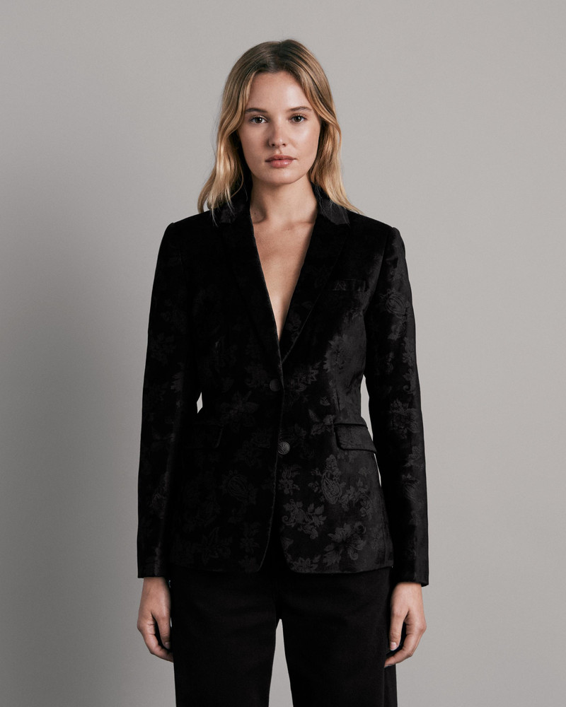 rag & bone Razor Velvet Blazer
Classic Fit Blazer outlook