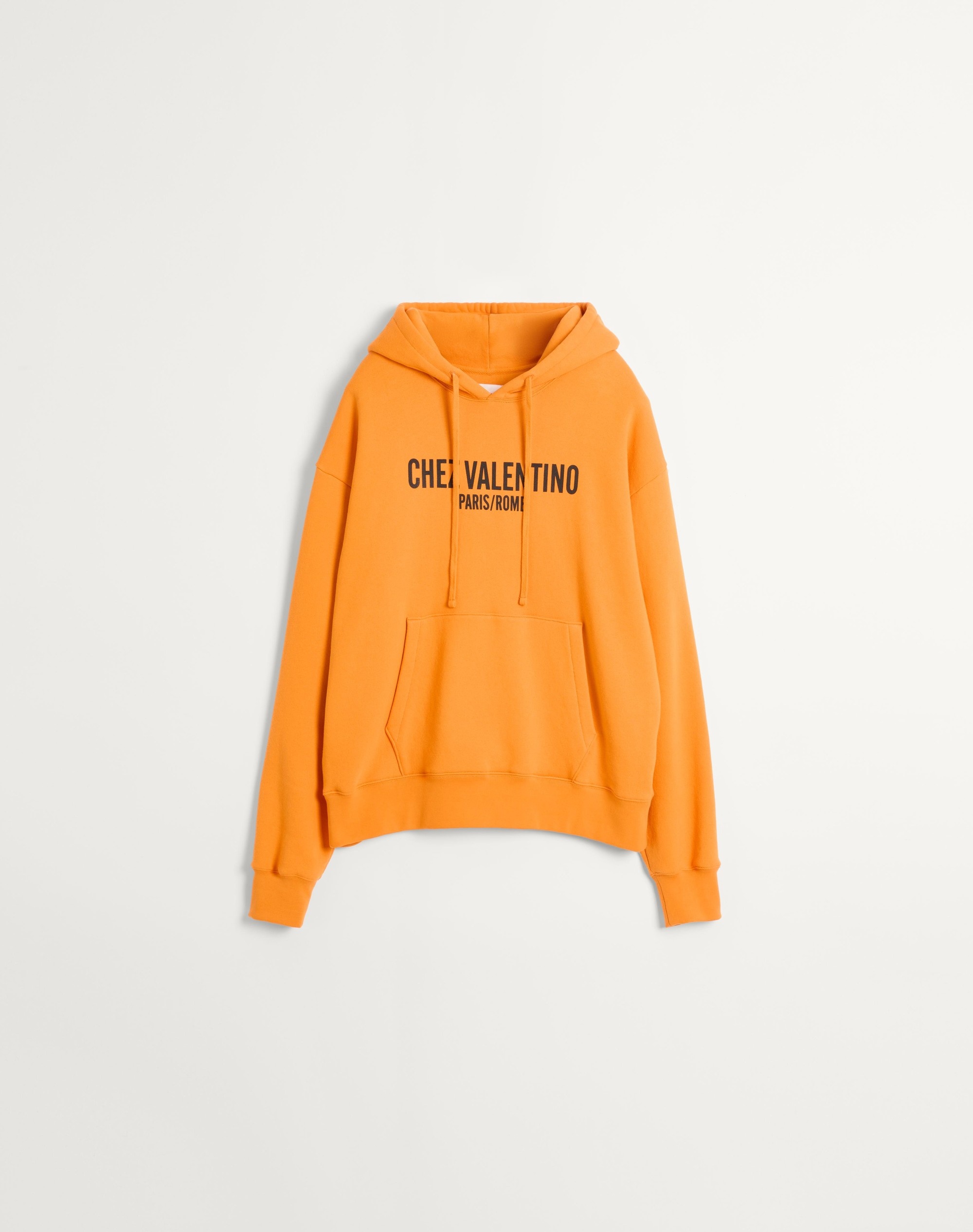 【VALENTINO】COTTON HOODIE WITH CHEZ VALENTINO PRINT 0400022127159_BLACK?wid=600&