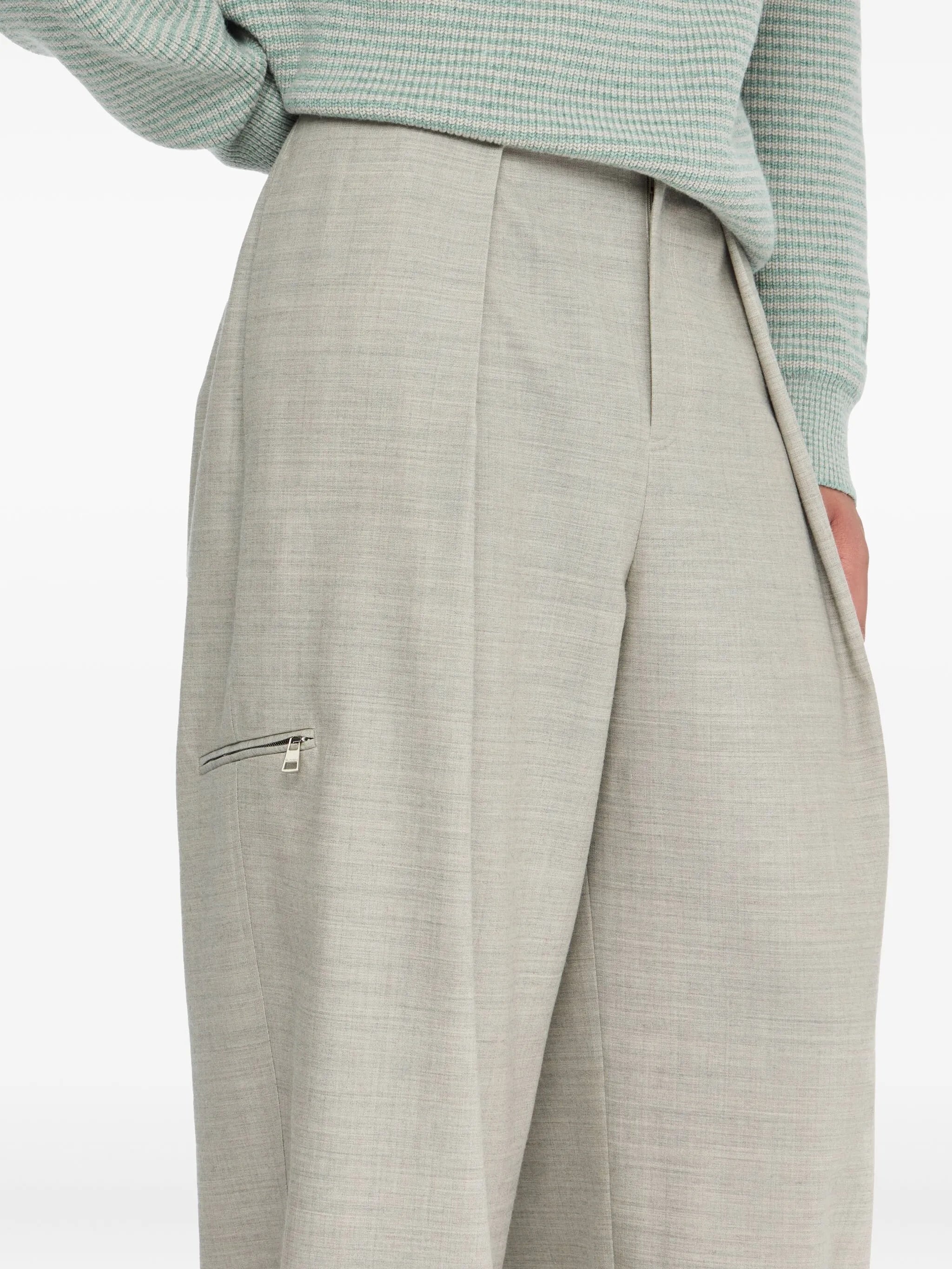 Jw Anderson Pleated Zip-pocket Trousers - 4