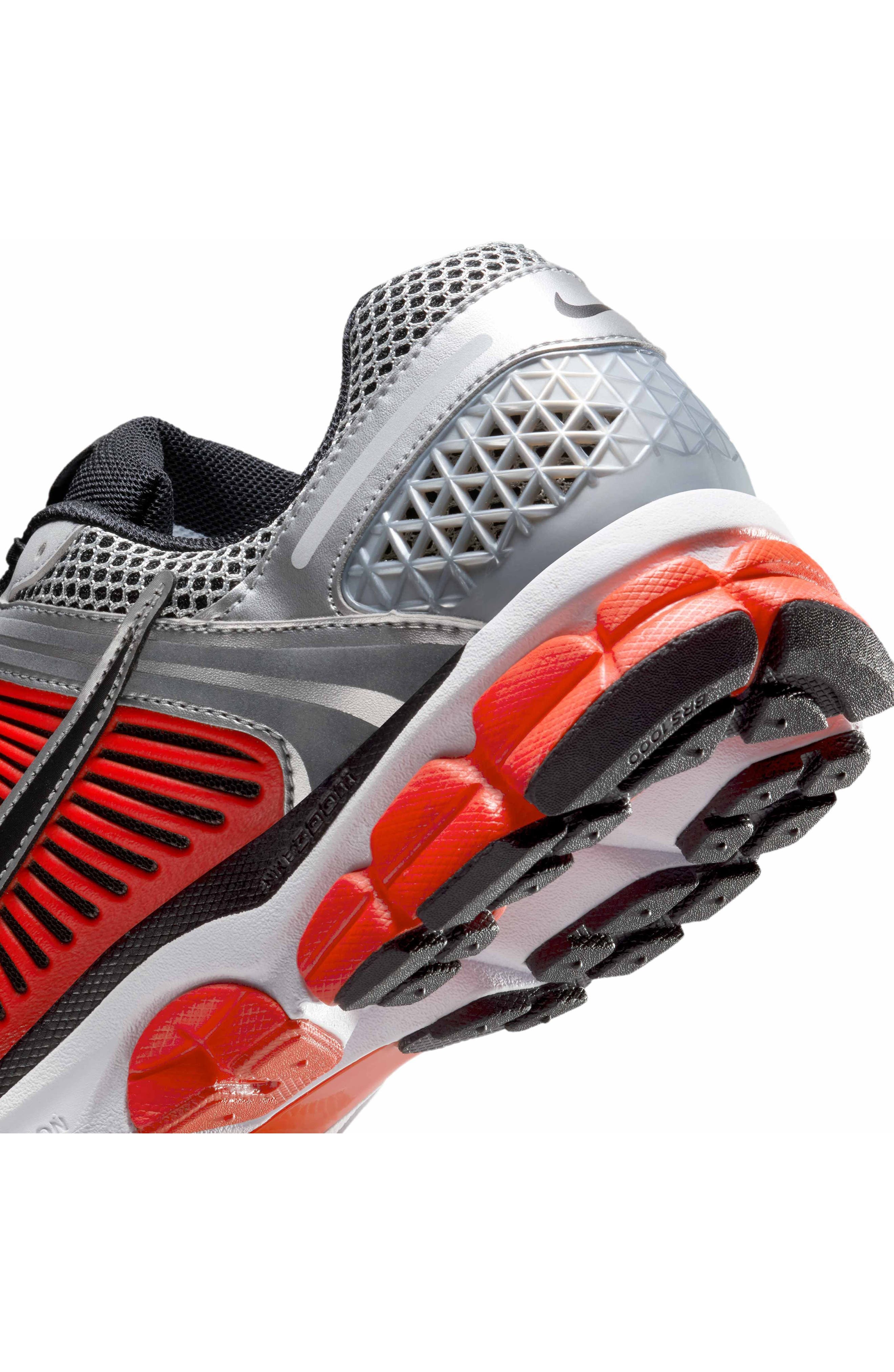 Nike Zoom Vomero 5 Sneaker in Metallic Silver/Light Crimson at Nordstrom - 7