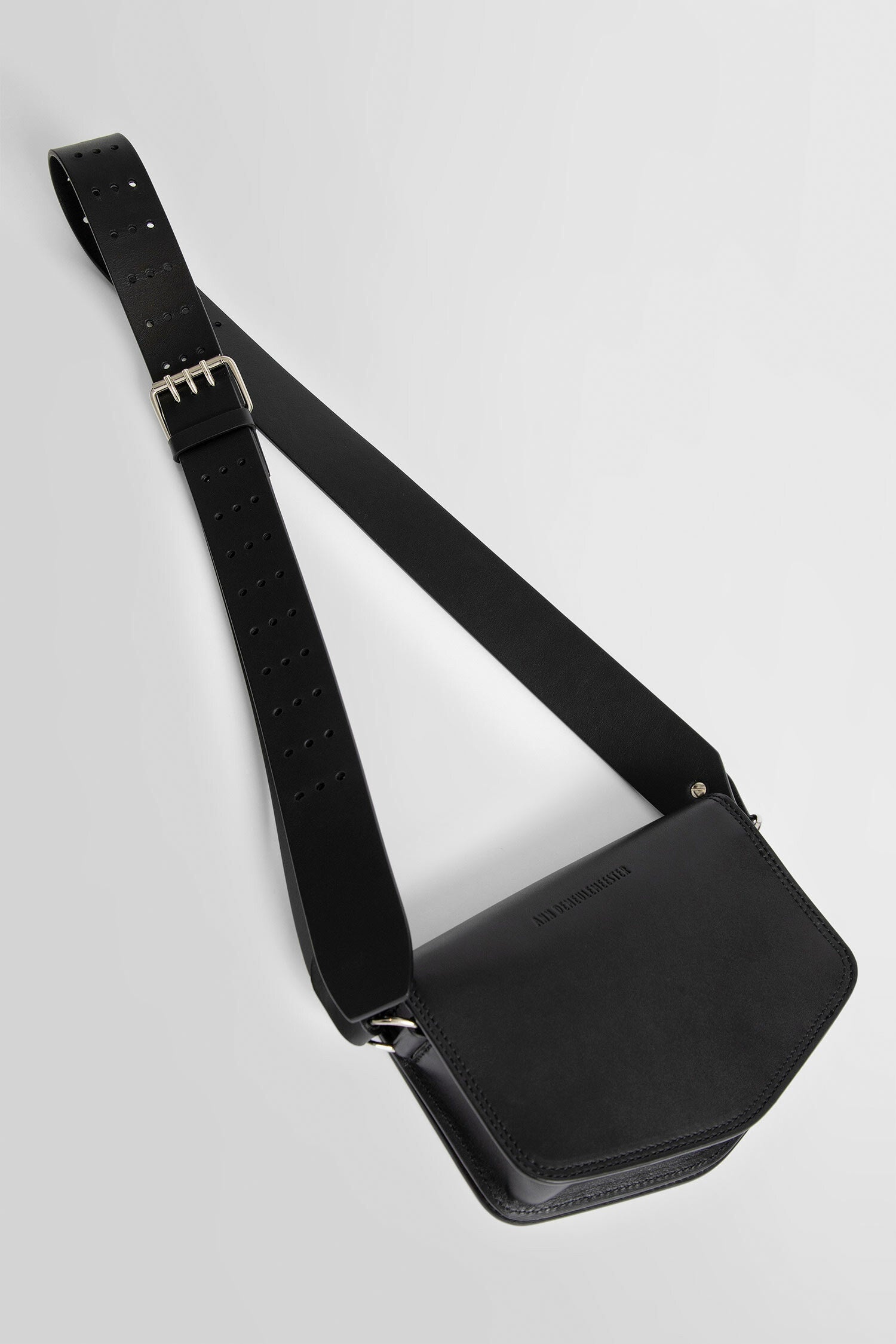 ANN DEMEULEMEESTER WOMAN BLACK SHOULDER BAGS - 4