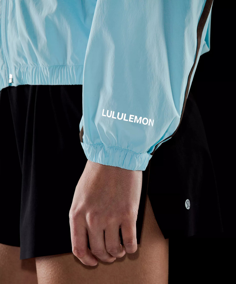 Transformable Windbreaker 11
