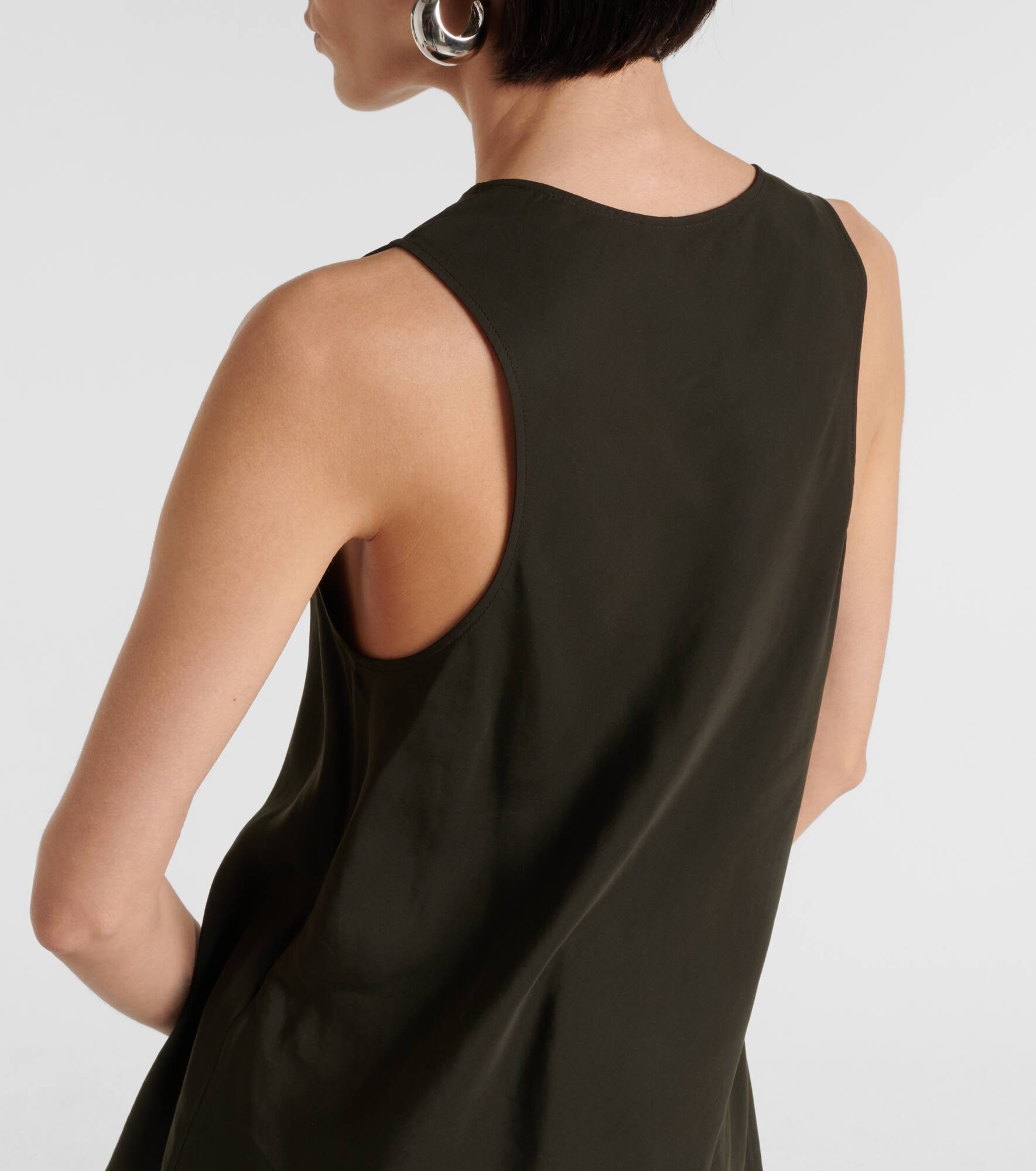 Scoop-neck tank top - 6