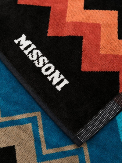 Missoni zigzag-pattern cotton towel outlook
