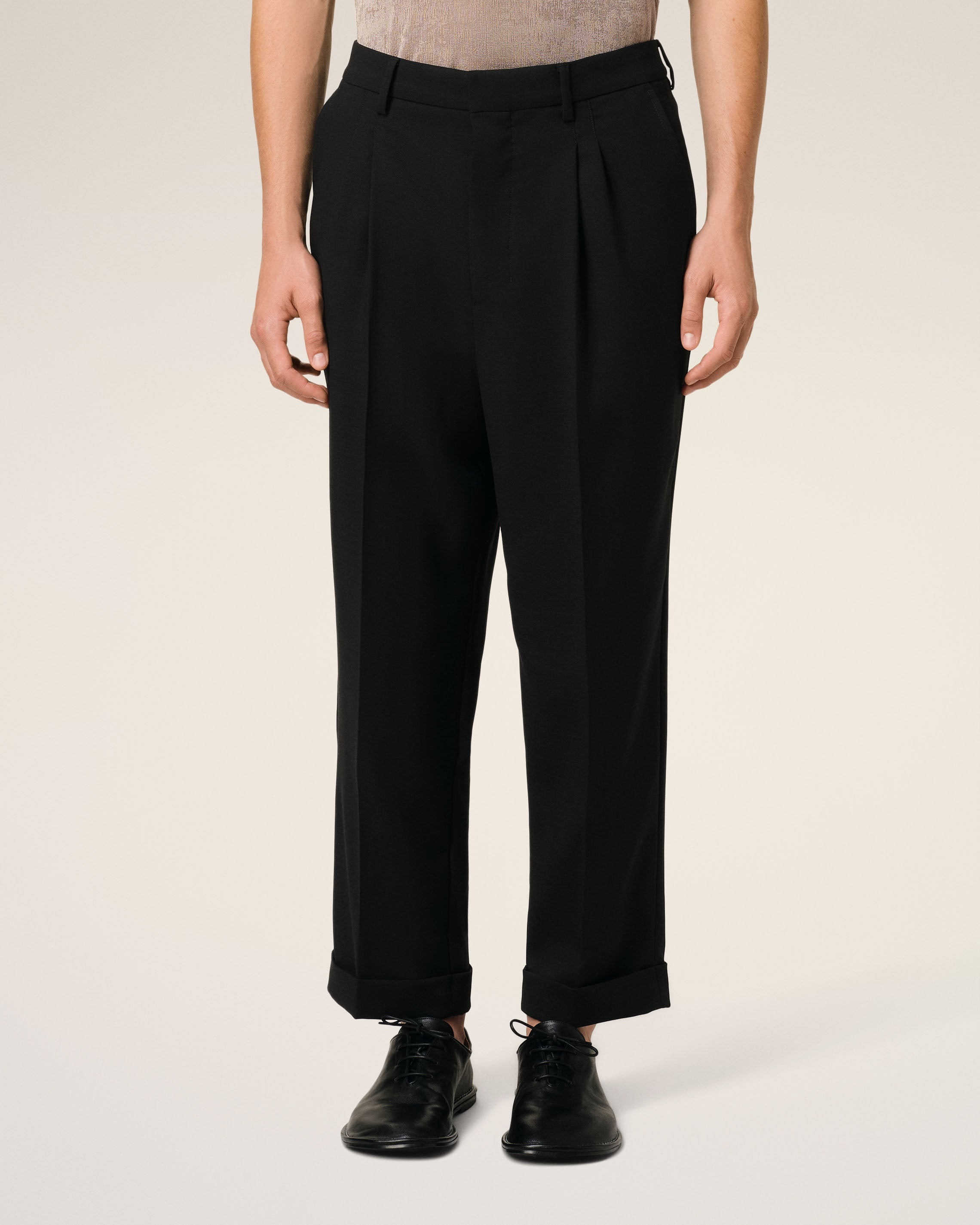 BLACK WOOL CARROT FIT TROUSERS - 3