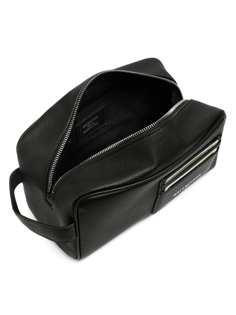 Credit Toiletry Pouch - Black 3