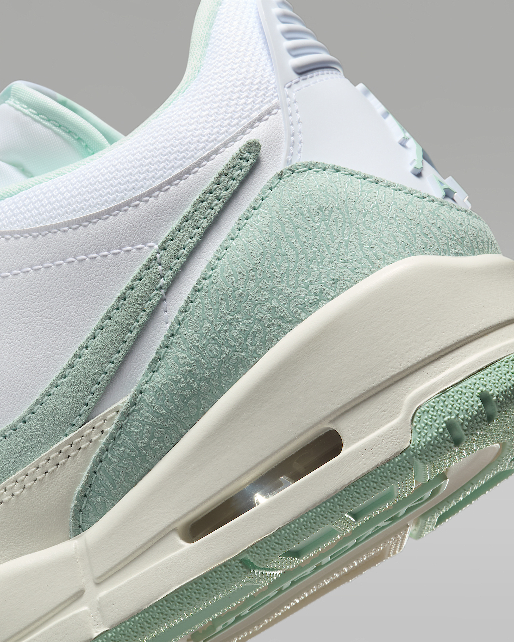 Air Jordan Legacy 312 Low Women's Shoes - 8