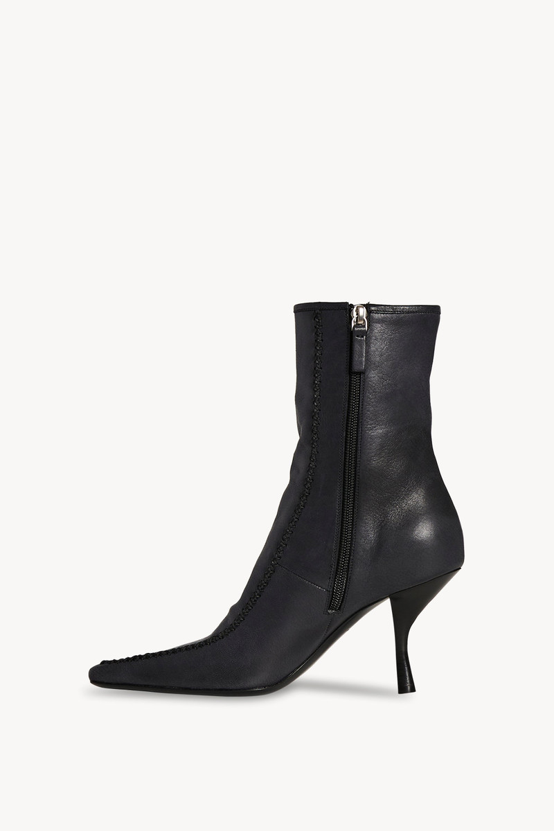 Romy Ankle Boot in Leather 4