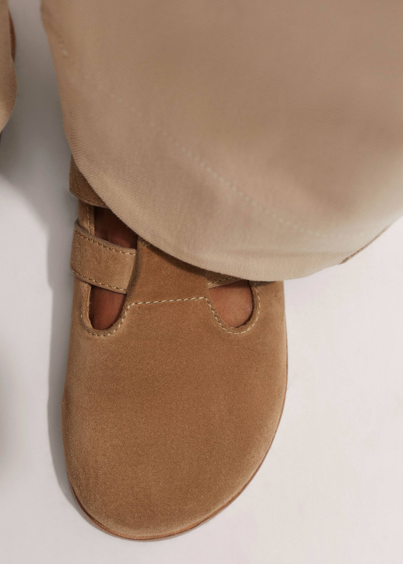 Double Buckle Clog 3
