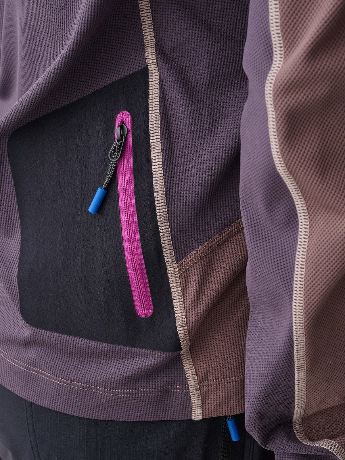Women's Alt_Road™ Tech LS Tee - 5