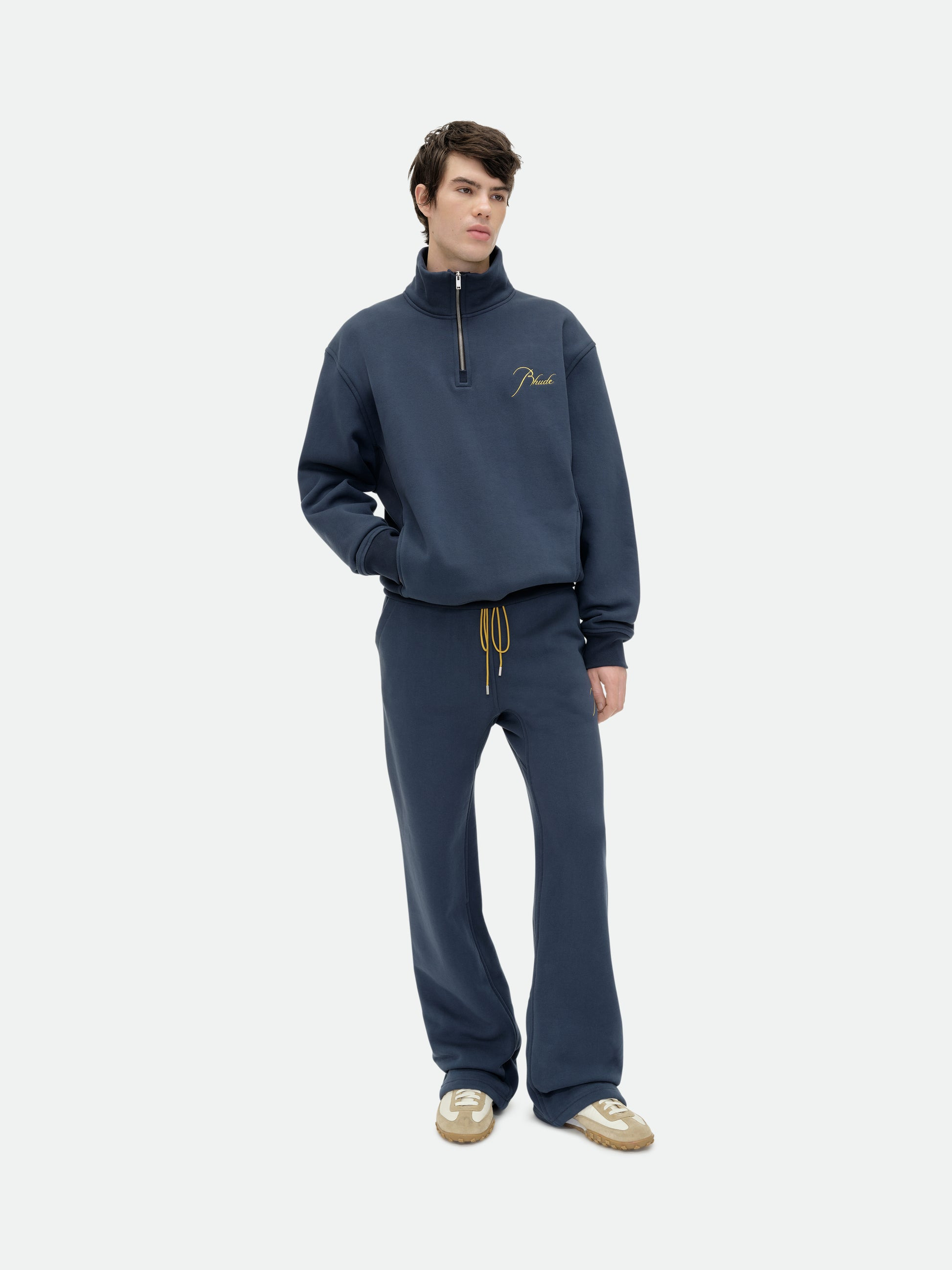 QUARTER ZIP - 8