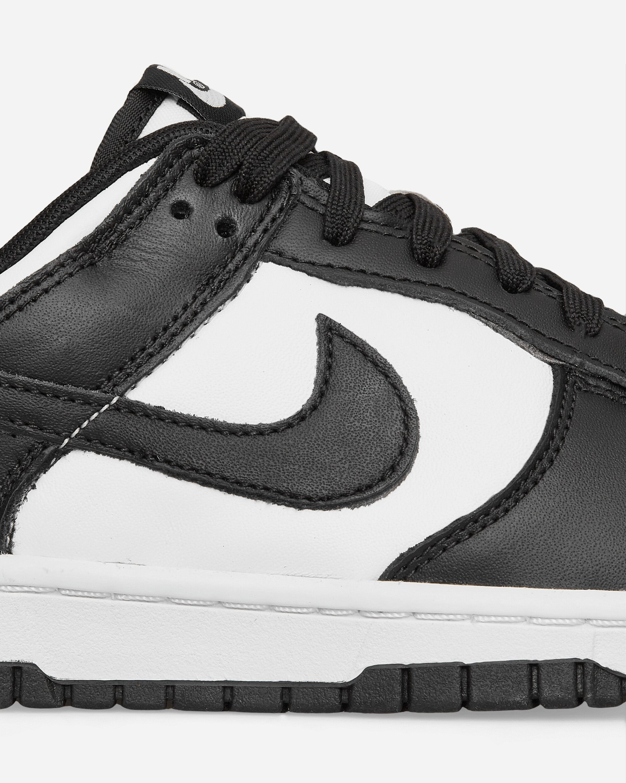 Dunk Low Retro Sneakers White / Black - 6