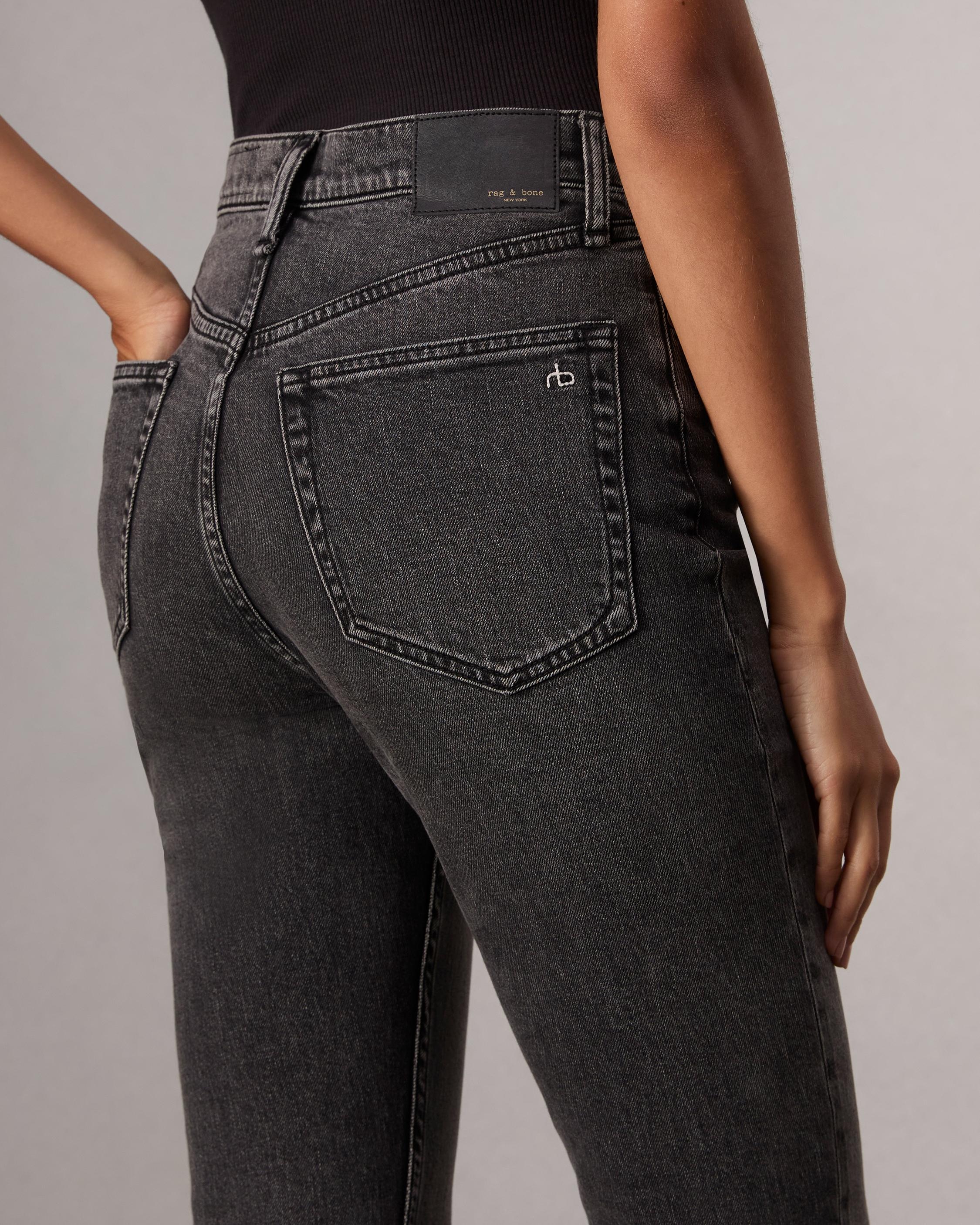 Peyton Bootcut Jean
Vintage Stretch Denim - 6