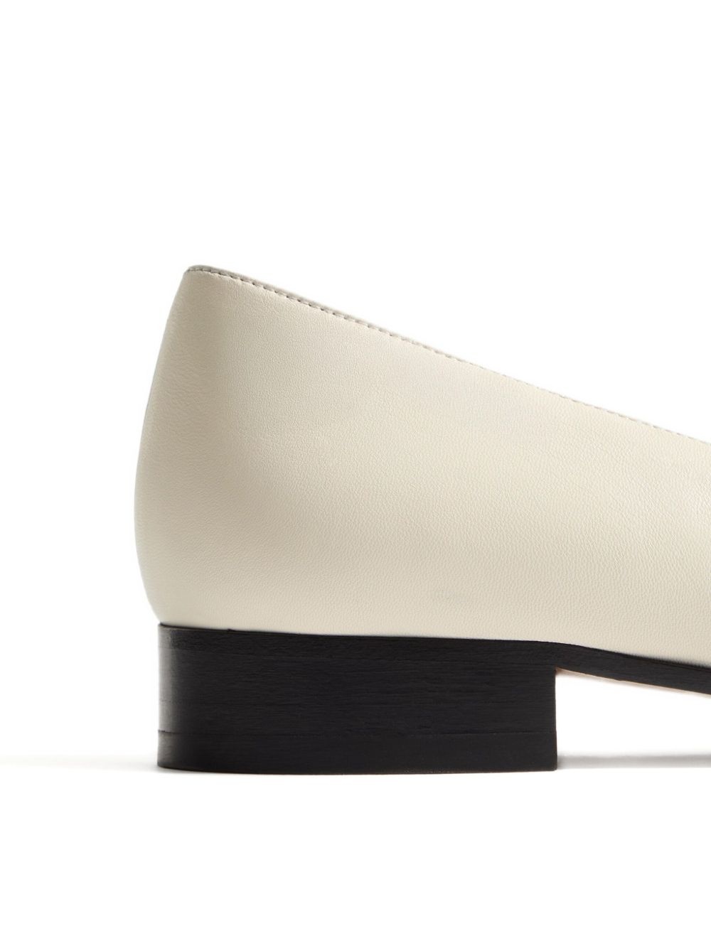 tassel-embellished leather ballet flats - 5