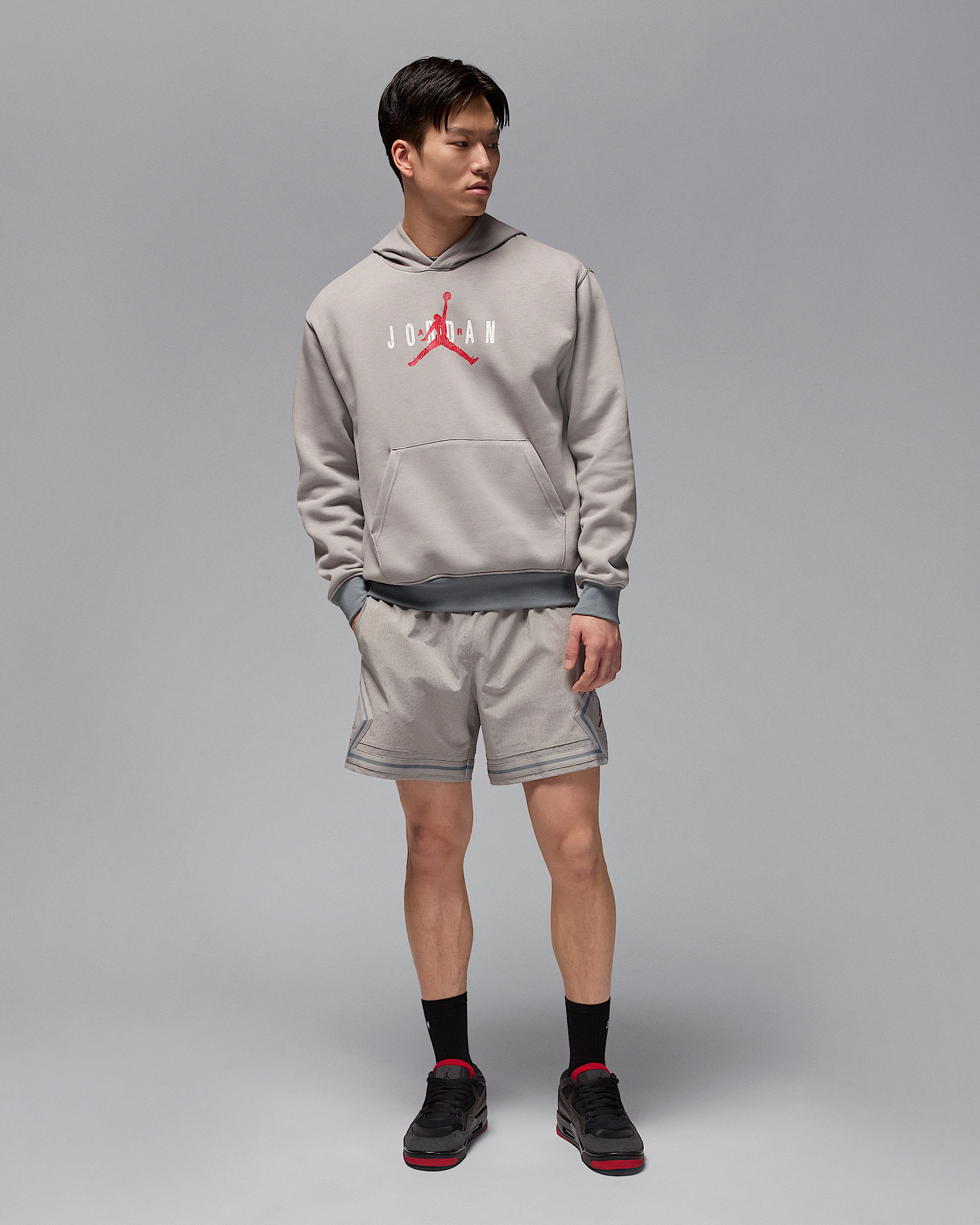 Jordan Men's Woven Diamond Shorts - 6