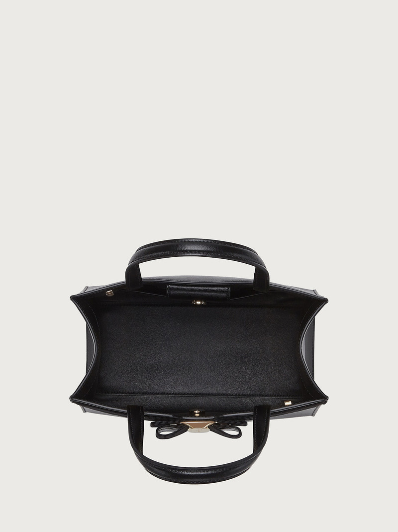 Vara Bow top handle 6